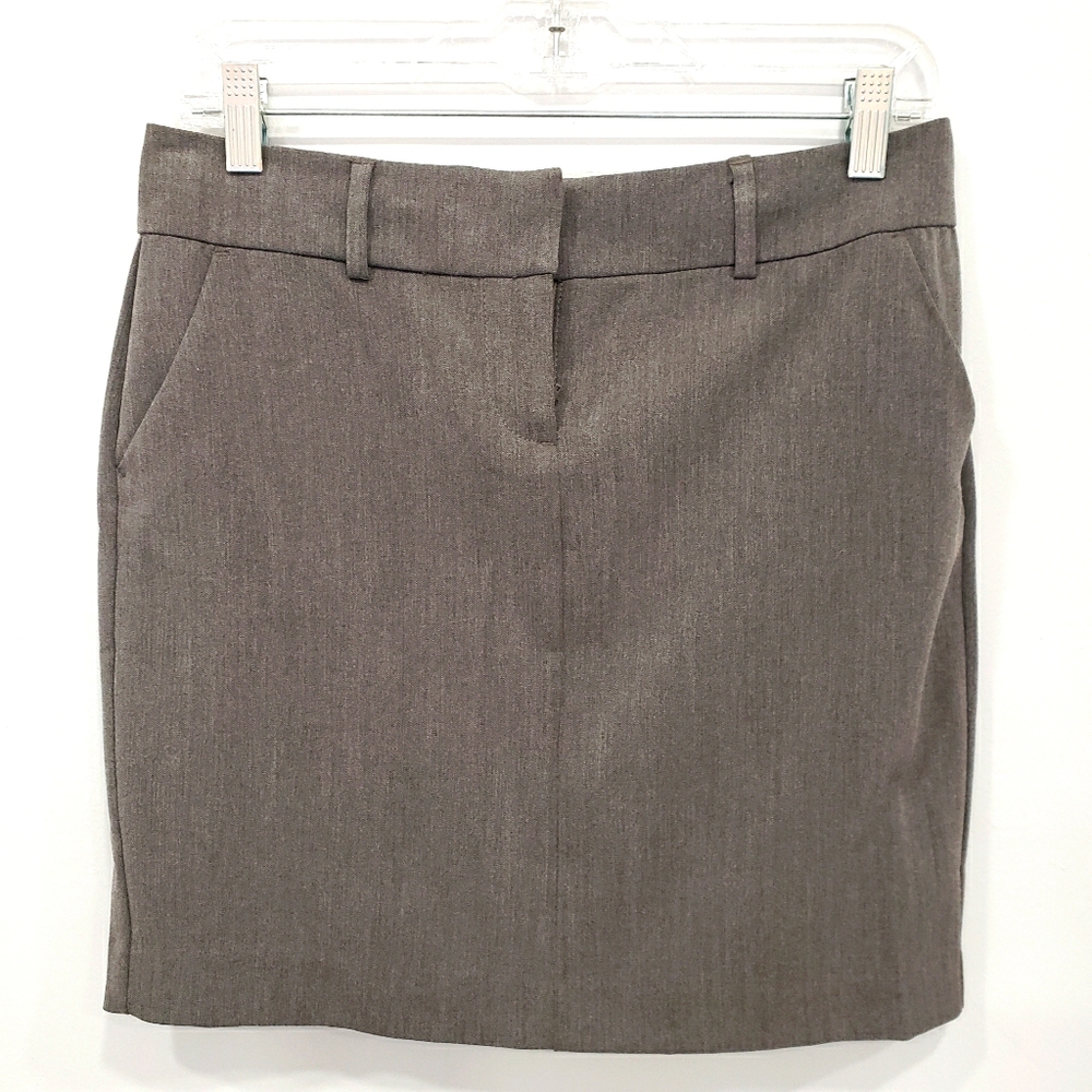 Old navy grey skirt